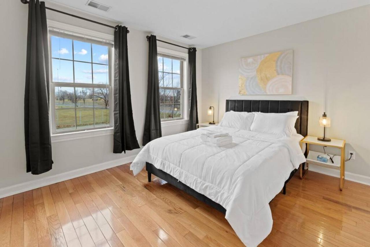 Your Cozy One Bedroom Midtown